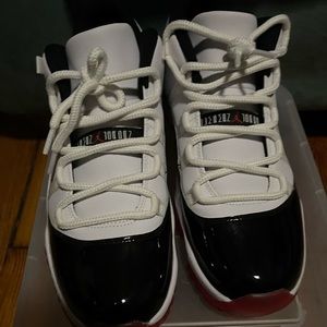 Jordan 11 low size 12